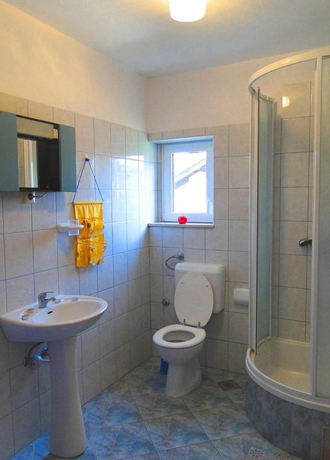 Apartments By The Sea Arbanija, Ciovo - 1085 Trogir Luaran gambar